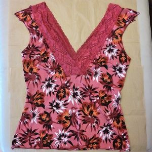 Floral lace V-Neck Stretchy Top by REVIEW (US 10)